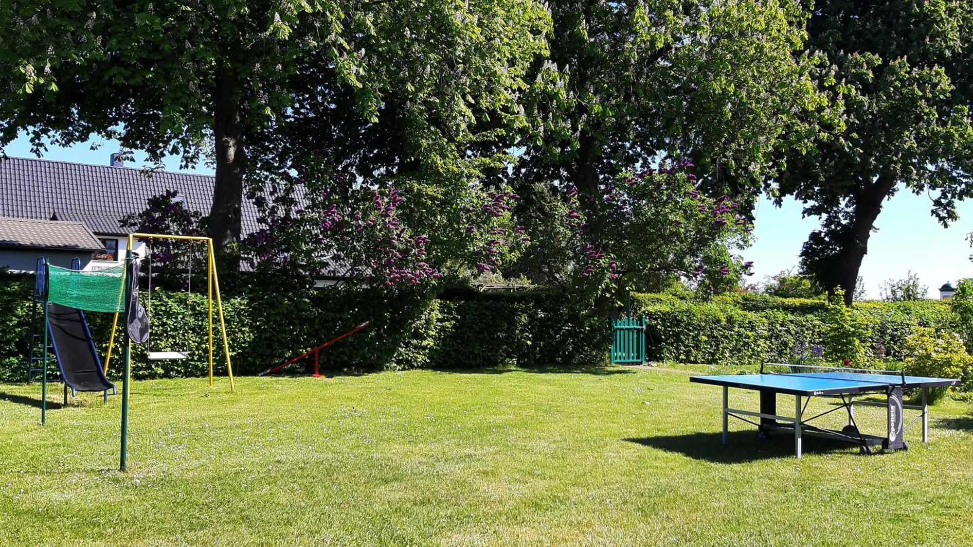 Urlaub Auf Der Insel Ruegen Apartment Bergen Auf Rugen Phòng bức ảnh